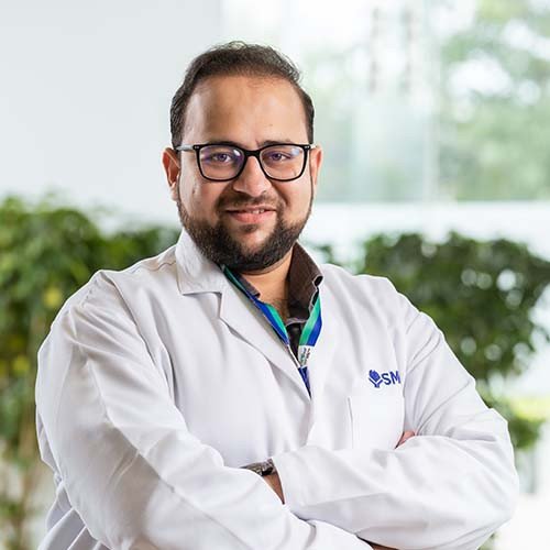 Portrait of Dr. Pushkar Ranade, Consultant Neurosurgeon